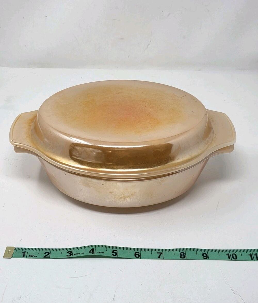 Vintage Anchor Hocking Fire King 1.5 Quart Peach Pearl Casserole Lid Great Condi
